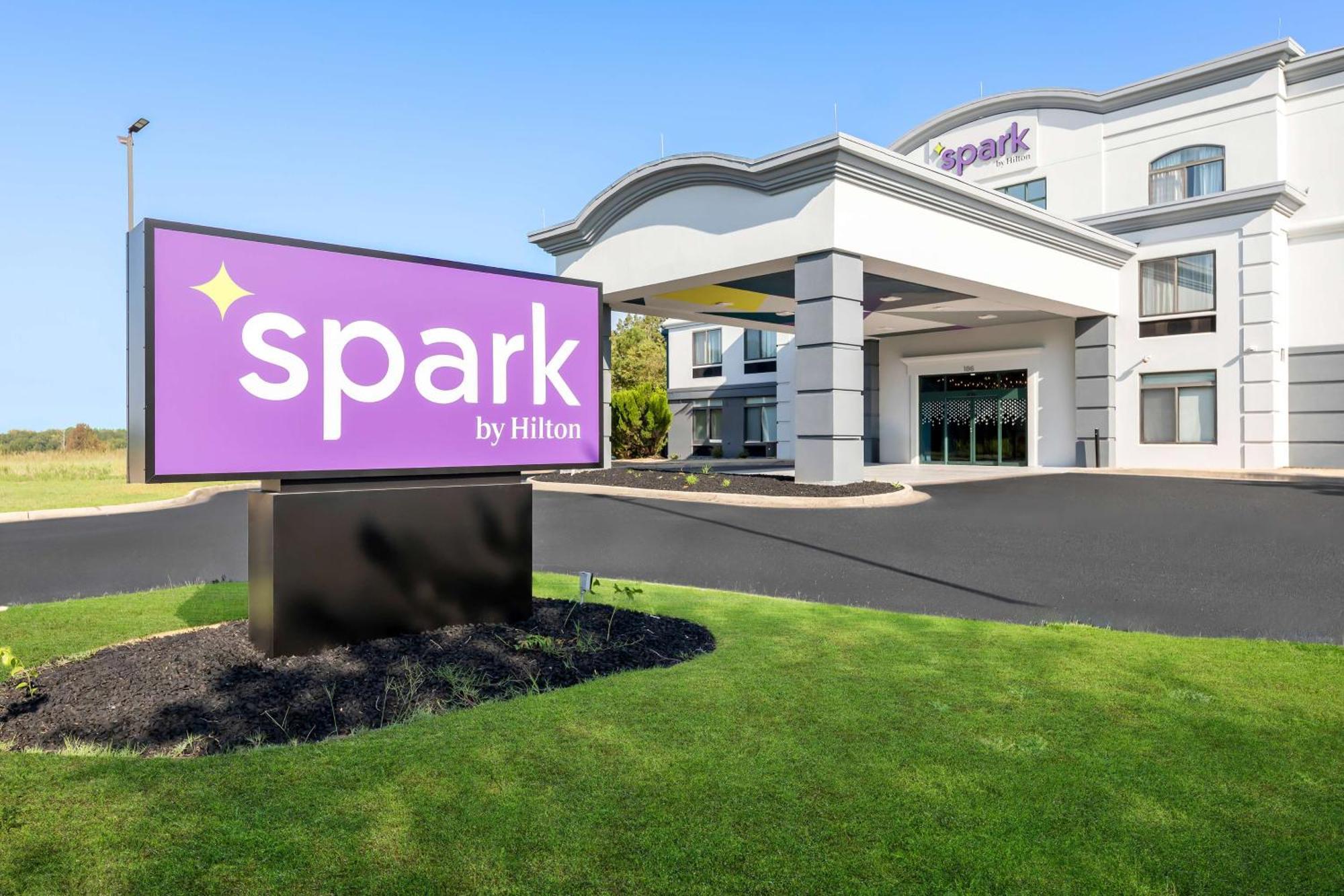 Spark By Hilton Tupelo Kültér fotó